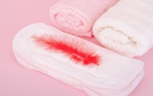 女性十大日常用品：梳子必备(洗脸巾使用频率高)