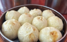 上海美食排行榜前十名：生煎包上榜，小笼包一举夺冠