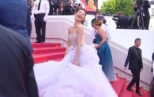 明星为啥总能美出圈？原来有这些秘密