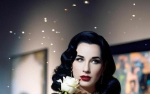 世界最贵舞娘——蒂塔万缇斯