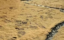 内蒙古一景区溪流被指世界上最窄最短内陆河，回应：属小溪流，“之最”无官方认定