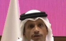 世界上最富有的国家之一卡塔尔首都多哈遭以色列空袭民众惊慌奔跑