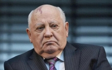 我国大阅兵后，美国已经醒悟了，中国是打不垮的