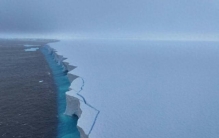 世界最大冰山A23a再断裂 面积单次缩减近20%