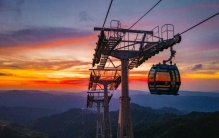 全球最长高山索道湖南首航