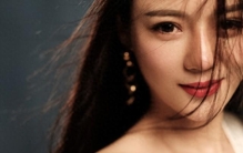 标题:《明星隐藏的秘密:你绝对想不到的娱乐圈内幕))