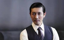 北大才子张鲁一：不炒绯闻不立人设，活成娱乐圈最贵重的“孤本”