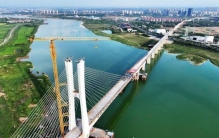 世界最大跨，合龙！