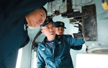 舰炮作笔 深蓝为卷