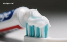 一天中最该刷牙的时刻，偷懒的人危险了！现在知道还不晚