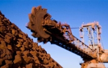 美国休战也没用，中国这张王牌终于出了，锁死西方高科技产业