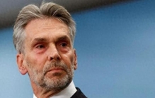 荷兰没想到，中国把美国打怕了，听指令强抢中企资产后，迅速认怂