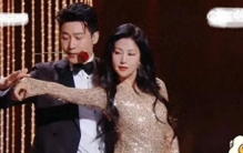 陆毅鲍蕾：娱乐圈最低调夫妻，恩爱30年，“她是我一辈子的宝宝”