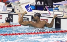 游泳世界杯多伦多站 连多夺得男子100米蝶泳冠军并刷新世界纪录