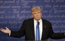 外媒称中国寿命超越美国！正在接近世界最长寿国家，崛起之势难挡