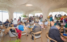 极致浪漫：到世界海拔最高咖啡屋“喝一杯” 坐拥达古冰川赏冰雪胜景