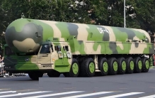 #我国最顶尖的军事武器是什么#