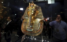 全球最高估值10万亿，图坦卡蒙黄金面具，被传“诅咒”没人敢接？