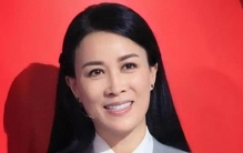 热搜定格那英58岁生日：一场庆生宴，藏着娱乐圈最赤裸的人情图鉴