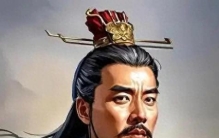 胯下受辱无人识，登坛拜将三军跪迎！韩信中国史上最悲壮军事天才