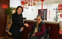 卖“陪伴”成了生意经？为什么大家都不想独处了