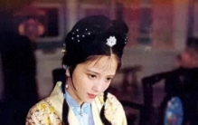 林妹妹悼念秦可卿：陶慧敏的一声叹息，藏着娱乐圈最纯粹的江湖情