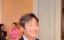 宋小宝现身新时代国际电影节：红毯背后，藏着最清醒的娱乐圈真相