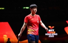 年终世界排名出炉：孙颖莎蝉联第一面临扣分压力，蒯曼双线登顶