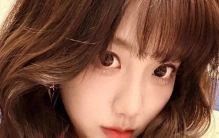 30岁生日扔“炸弹”李艺彤12年到“双冠王”，解约娱乐圈最真相