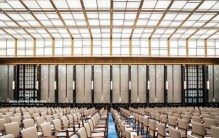 上海的“人民大会堂”，造价77亿创三项中国之最，每月仅开放半天