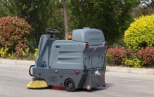 2025年12月 性价比高的工厂清扫车怎么选？高性价比品牌排行榜