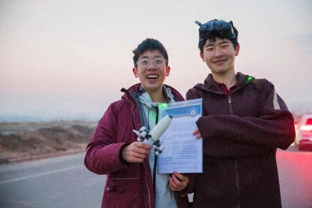 358.36公里/小时！天津高中生刷新世界纪录！