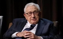 世界五大国地位重新排序，中国成为新霸主，俄罗斯将成三流国家？