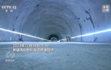 天山不再难越！世界最长高速隧道通车，乌鲁木齐到库尔勒仅3小时