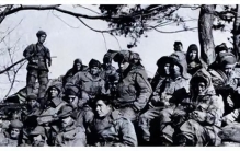 朝鲜战场最危险却最成功抗命：一条旧皮带，赌出东线部队生机