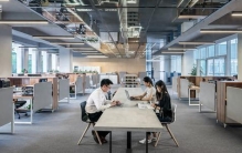 为什么 Palantir 模式在中国难落地？因为我们缺了一代人的SaaS课，但 AI 工作流可能让我们直接跳级