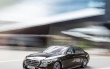 可能是世界上最贵的一辆车，黄仁勋透露曾卖股票买奔驰