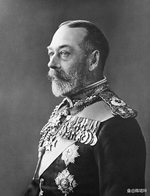 16岁登基专偷首相怀表末代国王法鲁克，不是昏君全球最贵职业扒手