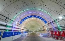 世界最长公路水下盾构隧道累计掘进2000米