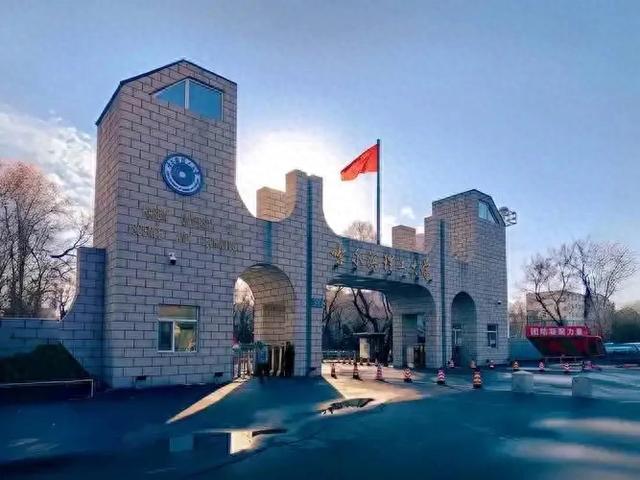 别只盯着哈工大！隔壁这所双非，凭啥把电缆做到全国第一？