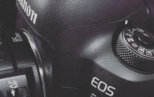 末代单反5D4、D850到底还有没有入手的价值？