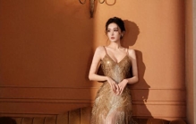 娱乐圈太现实，曾经的当红流量小花，参加微博之夜，竟全程没镜头