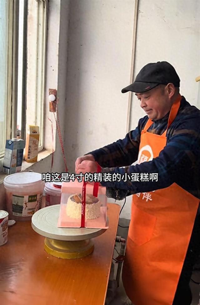 利润微薄却火遍全网，河南大叔关门备货，真诚才是商业必杀技