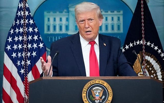 特朗普遭受奇耻大辱，全球震动！白宫高层：还有很多办法应对中国