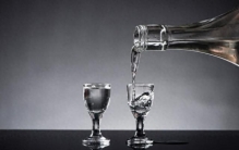 全球食品饮料十强出炉，茅台首次上榜！背后藏着这三个残酷真相