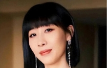 任素汐：从“丑闻缠身”到“演技封神”她活成了娱乐圈的另类样本