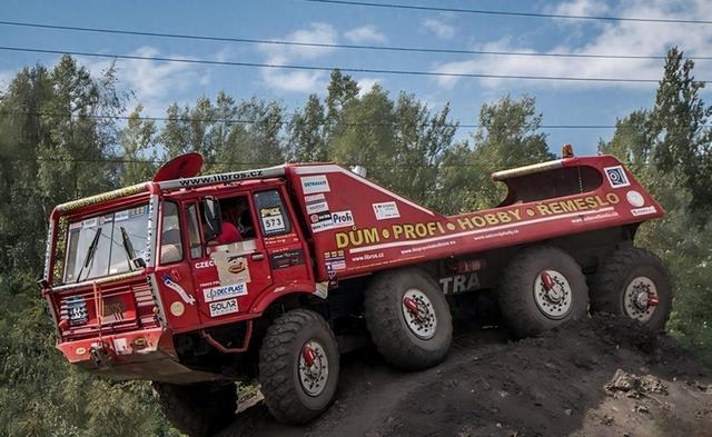 太脱拉：机械时代的越野传奇