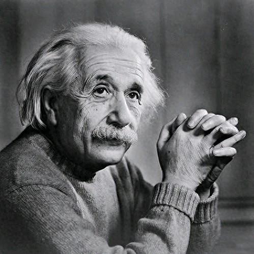 人类史上最猛科学家：牛顿一生未婚，吵架没输过，狂到没友