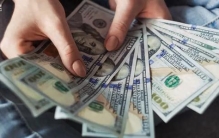 2026年最”无聊”的AI商业模式，为什么反而最赚钱