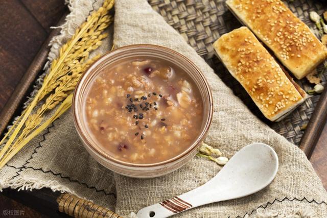 中国5大长寿食物，猪肉排第三，第一名我们天天见，却吃得很少